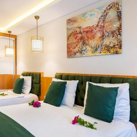 Hotell Mogons Exclusive 3*