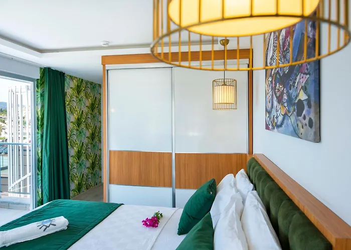 Mogons Exclusive Hotel 3*