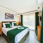 Mogons Exclusive Hotel 3*